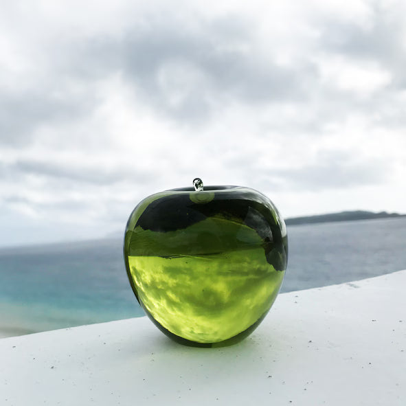 Paperweight Apple