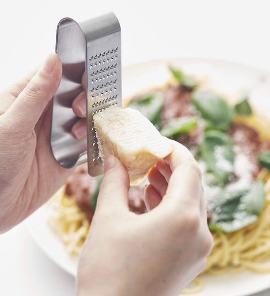 Oros handy grater