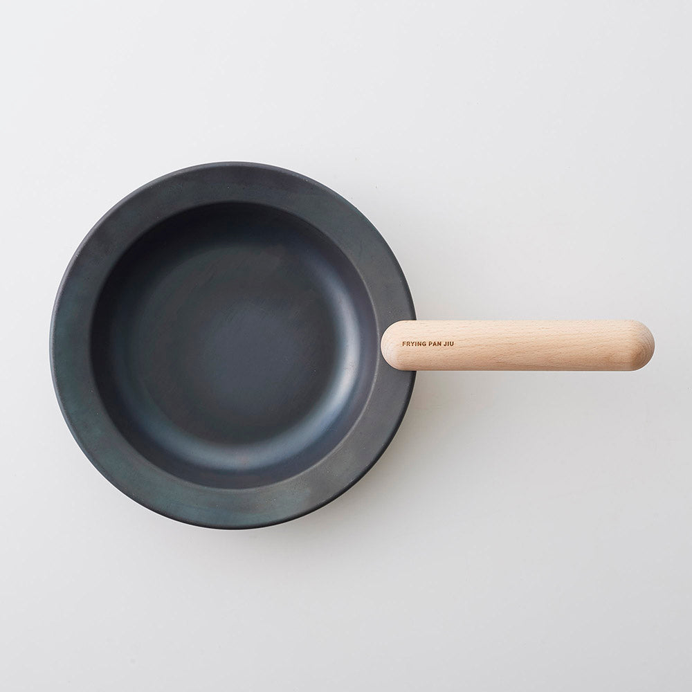 Medium Size  Frying Pan & Beech Handle Set